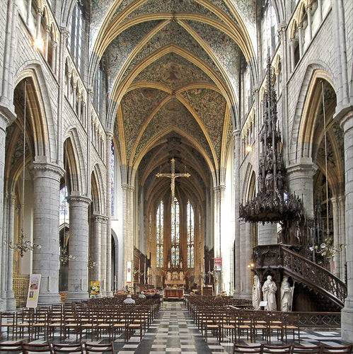 Sécurisation de la Cathédrale de Liège : Un Travail de Précision Réalisé par Alpi Safety